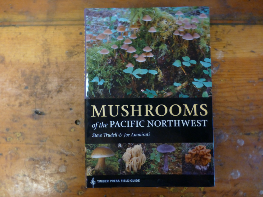 Mushrooms of Cascadia · Backcountry Press